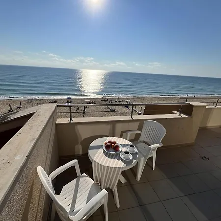 With Magnificent View In Apartman *