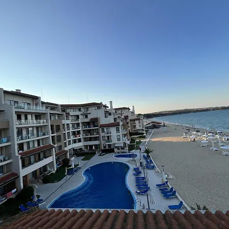 With Magnificent View In Apartman *